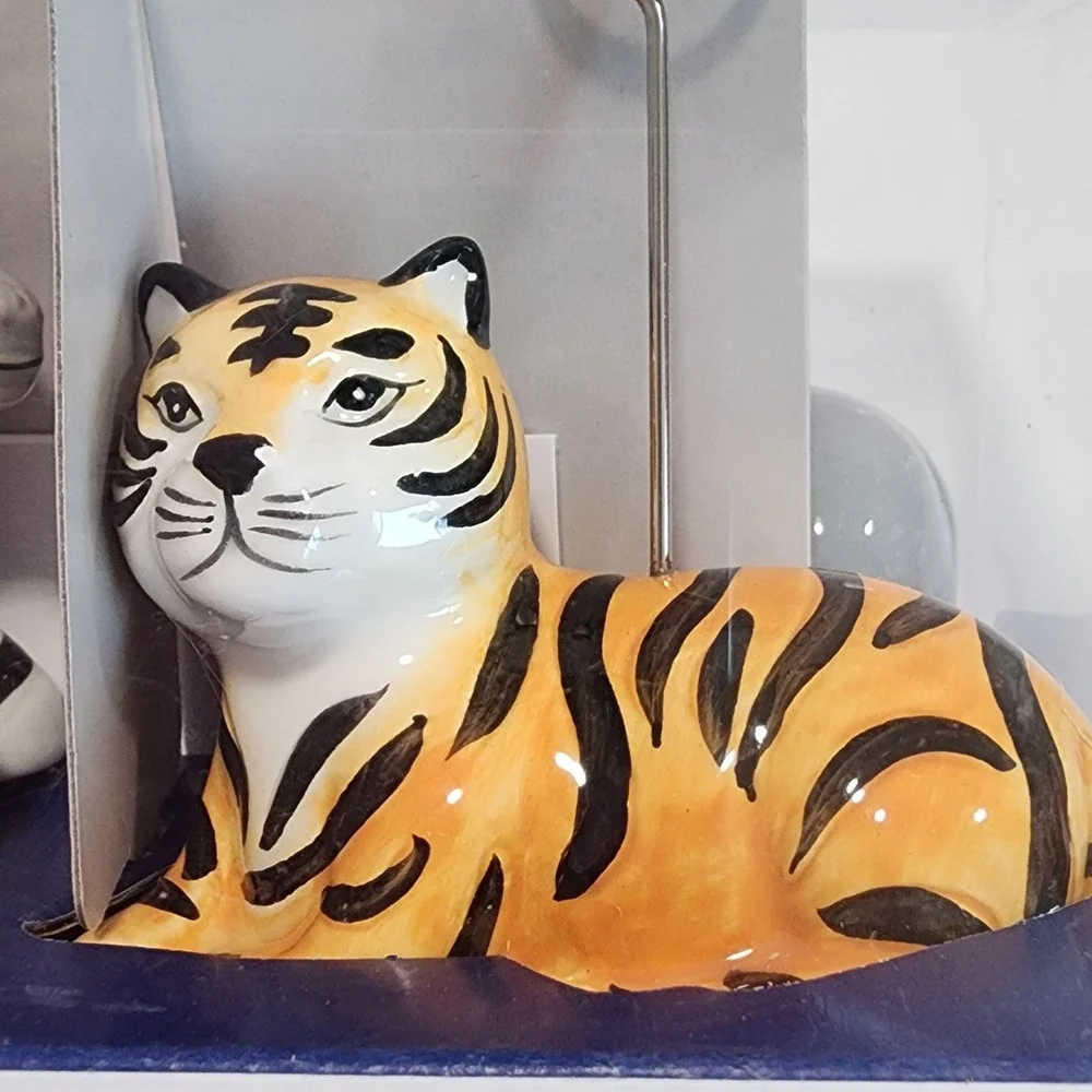 Pier 1‎ Imports Safari Animal Place Card Holders Ceramic Set of 6 NIB 4213945